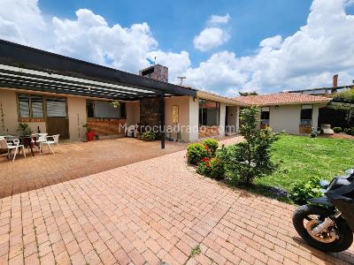 Casa en venta en Vereda El Canelon, Cajicá · foto 2 de 18