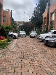 Casa de 3 alcobas en venta en Quintas Del Redil, Bogotá, 123 m² · foto 2 de 17