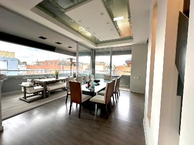 Apartamento en venta en Santa Paula, Bogotá · foto 2 de 17