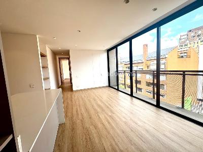 Apartamento de 2 alcobas en venta en Chico, Bogotá, 93 m² · foto 1 de 18