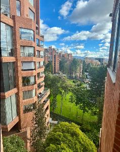 Apartamento de 3 alcobas en venta en Chapinero Alto, Bogotá, 296 m² · foto 5 de 13