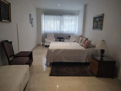 Apartamento de 4 alcobas en venta en Santa Monica, Cali, 232 m² · foto 4 de 18