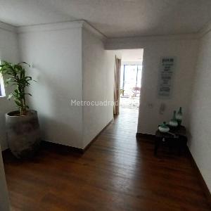 Apartamento de 2 alcobas en venta en Balcon De Pinares, Pereira, 72 m² · foto 7 de 15
