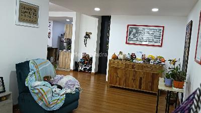 Apartamento de 4 alcobas en venta en Teusaquillo, Bogotá, 150 m² · foto 2 de 20