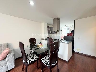 Apartaestudio en venta en El Batan, Bogotá, 45 m² · foto 6 de 12