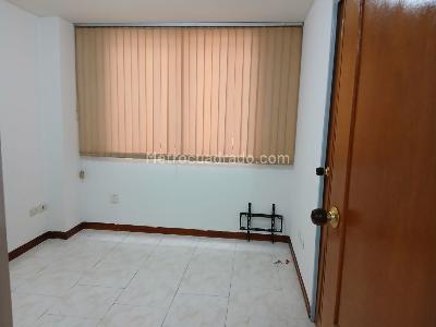 Apartamento en venta en Galerias, Bogotá · foto 9 de 17