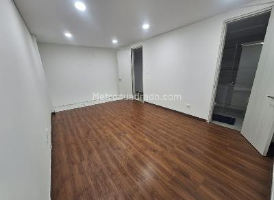 Apartamento de 3 alcobas en venta en Galerias, Bogotá, 81 m² · foto 3 de 17
