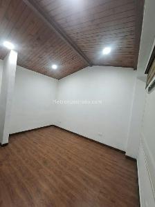Apartamento de 3 alcobas en venta en Galerias, Bogotá, 81 m² · foto 4 de 17