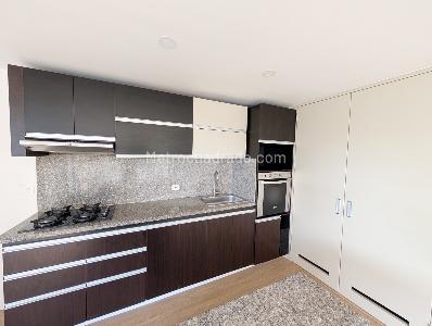 Apartaestudio en venta en Alhambra, Bogotá, 65 m² · foto 7 de 11