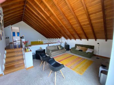 Casa de 3 alcobas en venta en Conjunto Residencial Macadamia, La Calera, 250 m² · foto 3 de 20