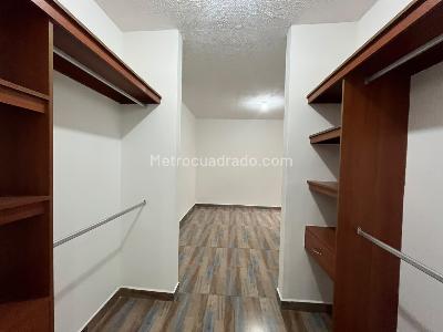 Apartamento de 3 alcobas en venta en Modelo Norte, Bogotá, 80 m² · foto 10 de 20