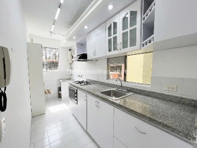 Apartamento de 3 alcobas en venta en Modelo Norte, Bogotá, 80 m² · foto 16 de 20