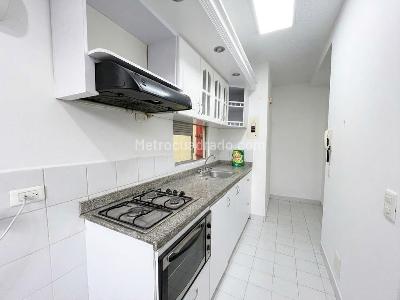 Apartamento de 3 alcobas en venta en Modelo Norte, Bogotá, 80 m² · foto 17 de 20