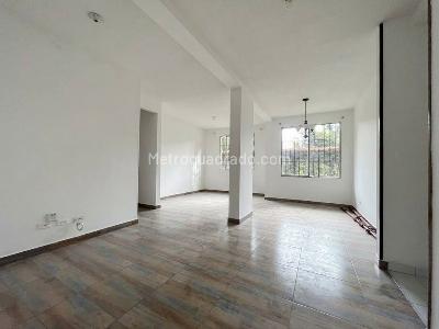 Apartamento de 3 alcobas en venta en Modelo Norte, Bogotá, 80 m² · foto 3 de 20