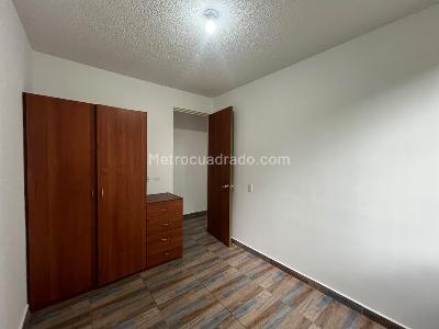 Apartamento de 3 alcobas en venta en Modelo Norte, Bogotá, 80 m² · foto 8 de 20