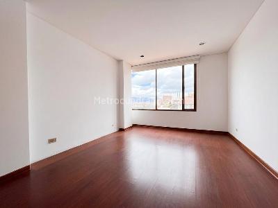 Apartamento en venta en Gratamira, Bogotá · foto 8 de 19