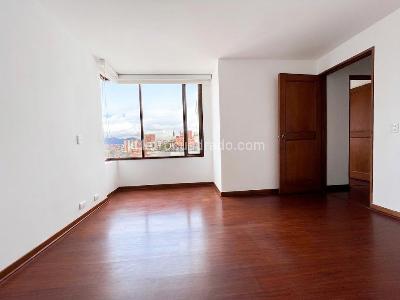 Apartamento en venta en Gratamira, Bogotá · foto 9 de 19
