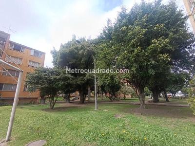 Apartamento de 3 alcobas en venta en Colseguros, Bogotá, 100 m² · foto 17 de 20