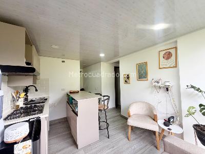 Apartaestudio en venta en Colina Campestre, Bogotá, 40 m² · foto 4 de 9