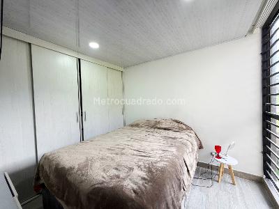 Apartaestudio en venta en Colina Campestre, Bogotá, 40 m² · foto 8 de 9