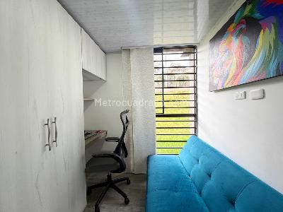 Apartaestudio en venta en Colina Campestre, Bogotá, 40 m² · foto 6 de 9