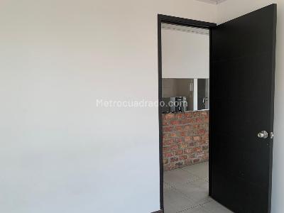 Apartamento de 2 alcobas en arriendo en Siete De Agosto, Bogotá, 39 m² · foto 11 de 15