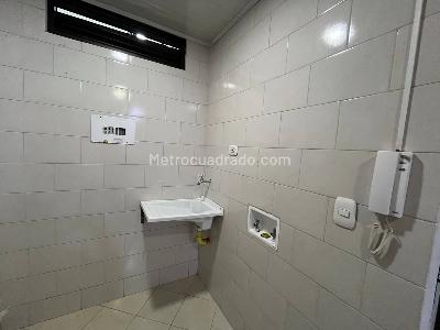 Apartamento de 2 alcobas en arriendo en Siete De Agosto, Bogotá, 39 m² · foto 8 de 15