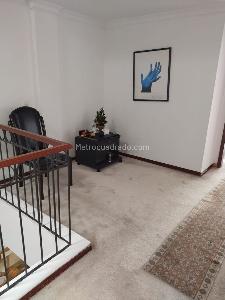 Apartamento de 4 alcobas en venta en Santa Barbara, Bogotá, 153 m² · foto 11 de 19