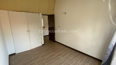 Casa de 5 alcobas en arriendo en Suba Niza, Bogotá, 365 m² · foto 9 de 20