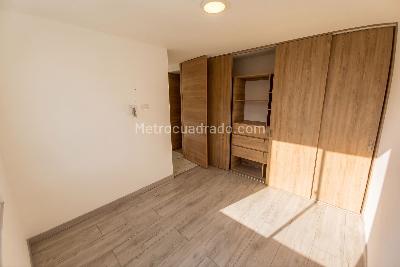 Apartamento en venta en Primavera, Bogotá · foto 8 de 18