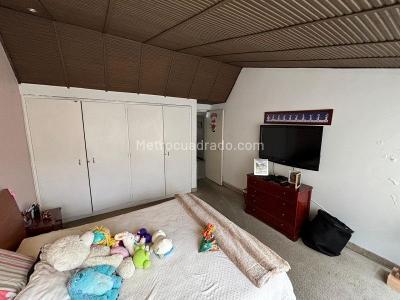 Casa en venta en Niza Suba, Bogotá · foto 8 de 16
