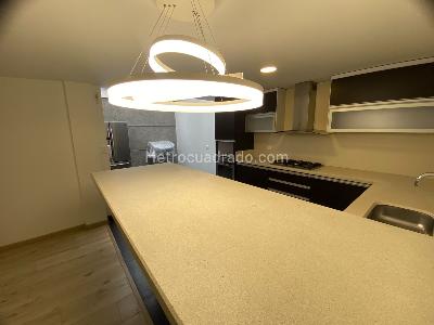 Casa de 3 alcobas en venta en Santa Barbara Central, Bogotá, 183 m² · foto 7 de 17