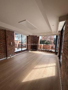 Apartamento de 3 alcobas en venta en El Nogal Chico, Bogotá, 211 m² · foto 10 de 20
