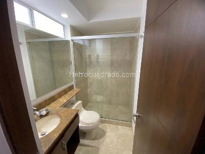 Apartamento de 3 alcobas en venta en Nuevo Salitre, Bogotá, 92 m² · foto 8 de 13