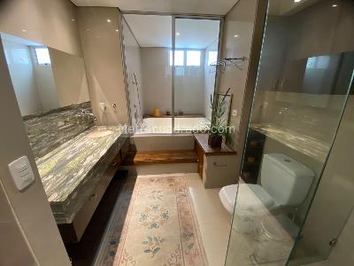 Apartamento de 2 alcobas en venta en Los Rosales, Bogotá, 210 m² · foto 10 de 16
