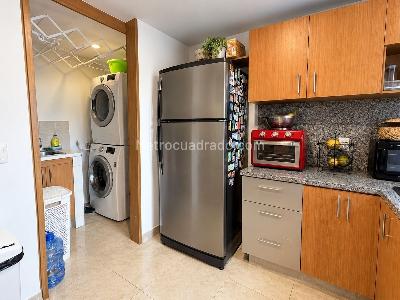 Apartamento de 3 alcobas en venta en Entrecedros, Bogotá, 92 m² · foto 11 de 19