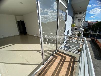 Apartamento de 2 alcobas en arriendo en Morelia, Bogotá, 78 m² · foto 3 de 13