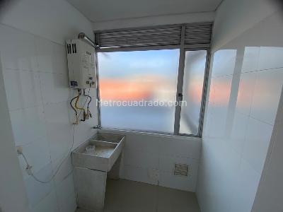 Apartamento de 2 alcobas en arriendo en Morelia, Bogotá, 78 m² · foto 12 de 13