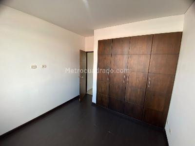 Apartamento de 2 alcobas en arriendo en Morelia, Bogotá, 78 m² · foto 6 de 13