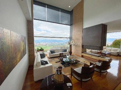 Casa de 5 alcobas en venta en Sindamanoy, Chía, 680 m² · foto 2 de 20