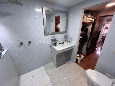 Apartamento en venta en Santa Barbara Occidental, Bogotá · foto 8 de 10