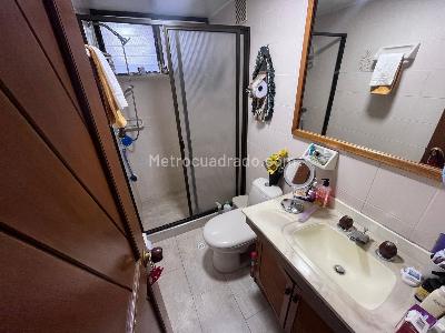Apartamento en venta en Santa Barbara Occidental, Bogotá · foto 4 de 10