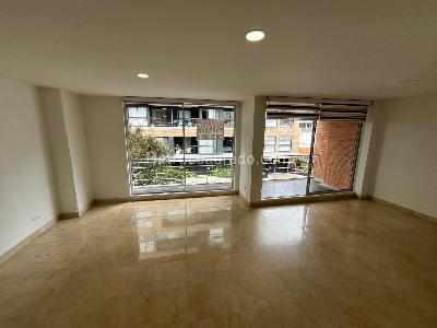 Apartamento de 3 alcobas en venta en Molinos Norte, Bogotá, 128 m² · foto 5 de 16
