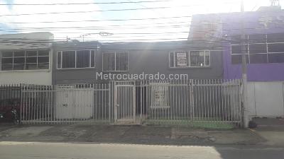 Casa de 4 alcobas en venta en La Castellana, Bogotá, 282 m² · foto 3 de 20