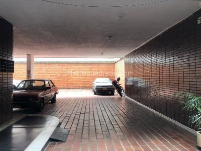 Apartamento en venta en Samper Mendoza, Bogotá · foto 4 de 20