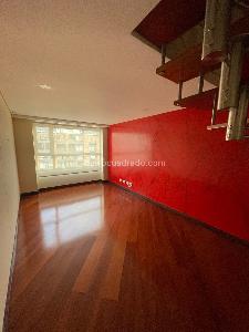 Apartamento de 3 alcobas en venta en Cedritos Cedro Golf, Bogotá, 197 m² · foto 14 de 20