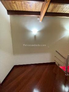 Apartamento de 3 alcobas en venta en Cedritos Cedro Golf, Bogotá, 197 m² · foto 8 de 20