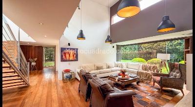 Casa de 3 alcobas en venta en Hacienda San Simon, Bogotá, 336 m² · foto 2 de 17