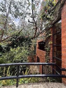 Apartamento de 3 alcobas en venta en Cerros De Santa Barbara, Bogotá, 229 m² · foto 12 de 19