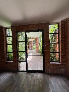 Apartamento de 3 alcobas en venta en Cerros De Santa Barbara, Bogotá, 229 m² · foto 16 de 19